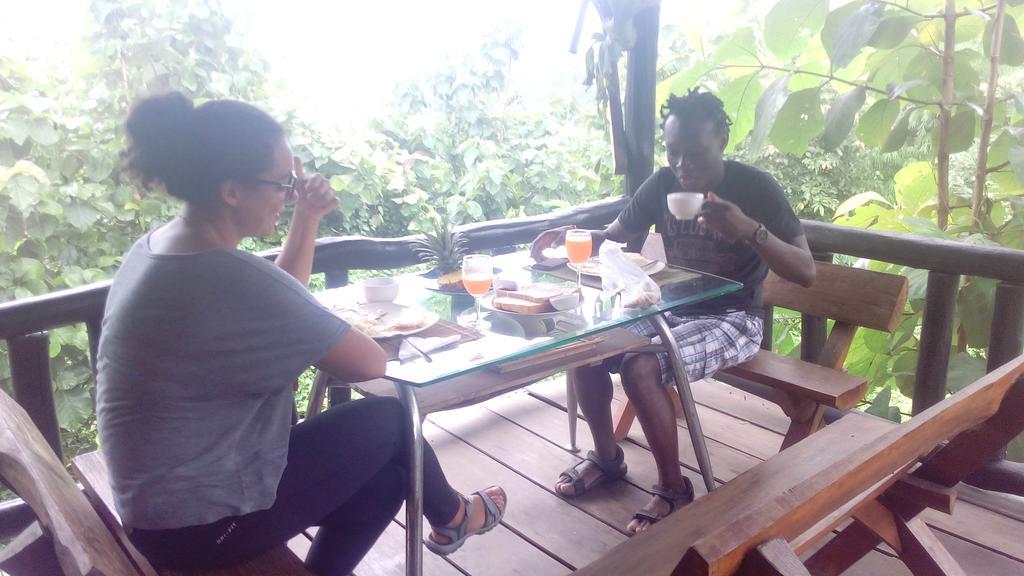 The Local Story Resort Ban Mon Talaeng Extérieur photo